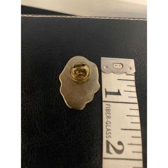 Vintage beautiful angel lapel pin - Picture 3 of 3